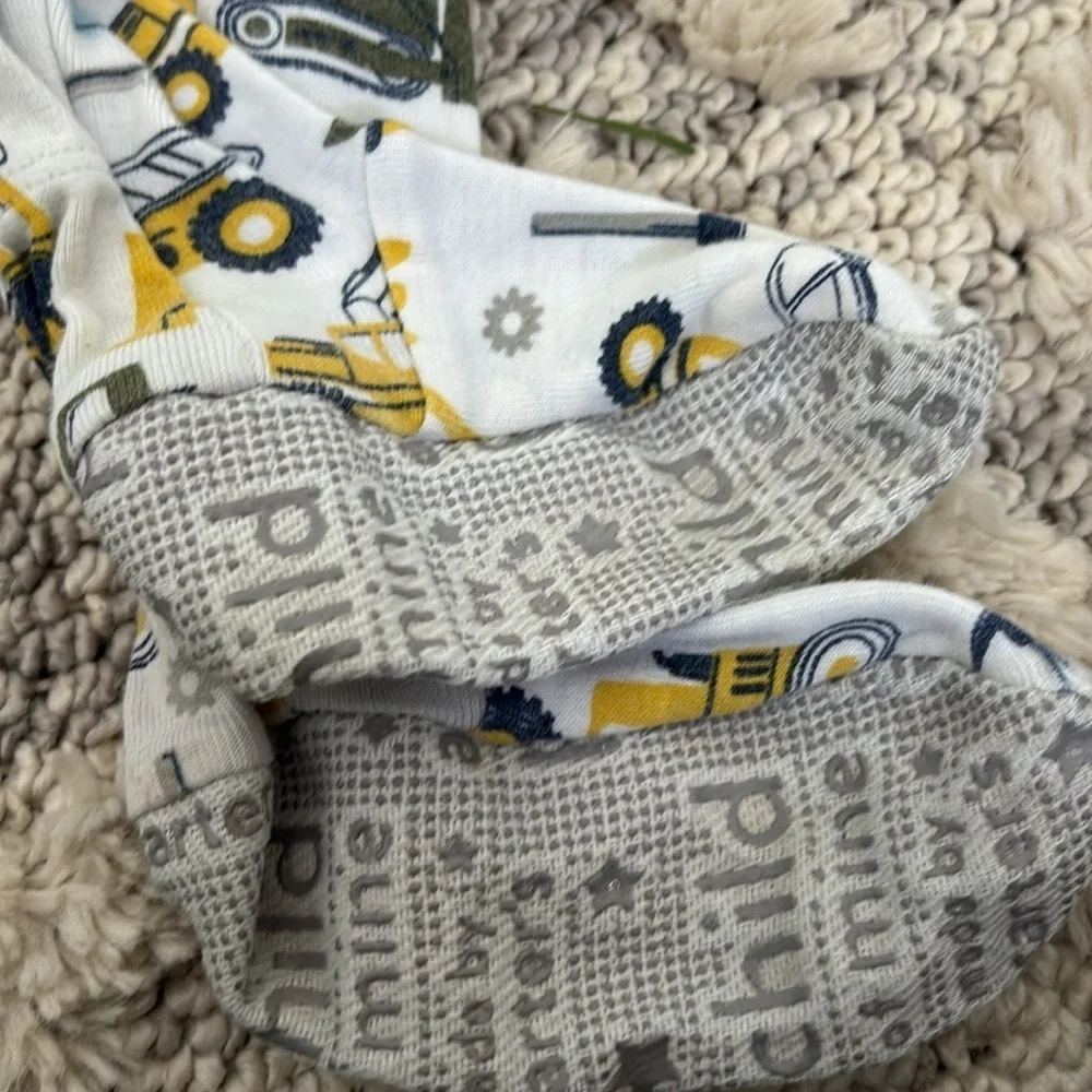 Carters 18 months sleeper pajama’s bulldozers and tools- light weight and cozy